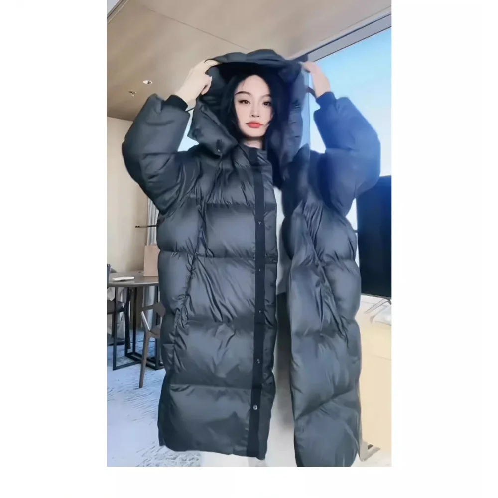 Chaqueta de plumón para mujer con capucha gruesa de capullo largo, versión coreana holgada de la ropa de pan, calidez al aire libre