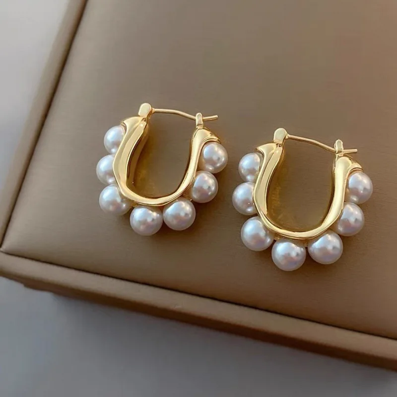 2023 New Fashion Trend Unique Design Elegant Exquisite Light Luxury Pearl Earring Women Jewelry Party Premium Gift Wholesale