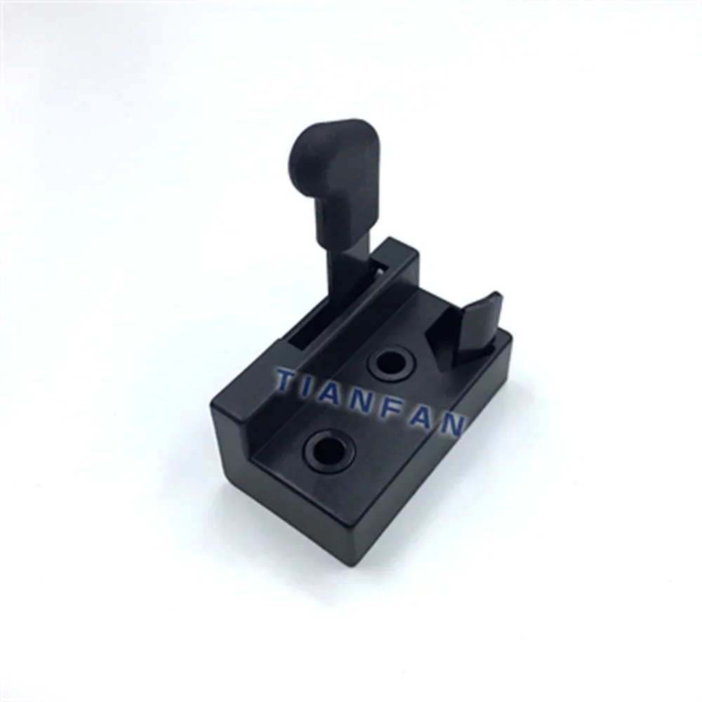 For SWE Sunward Intelligent 50/60/70N9 150/230 Cab Door Lock Assembly Outer Handle Lock Block New Excavator Parts