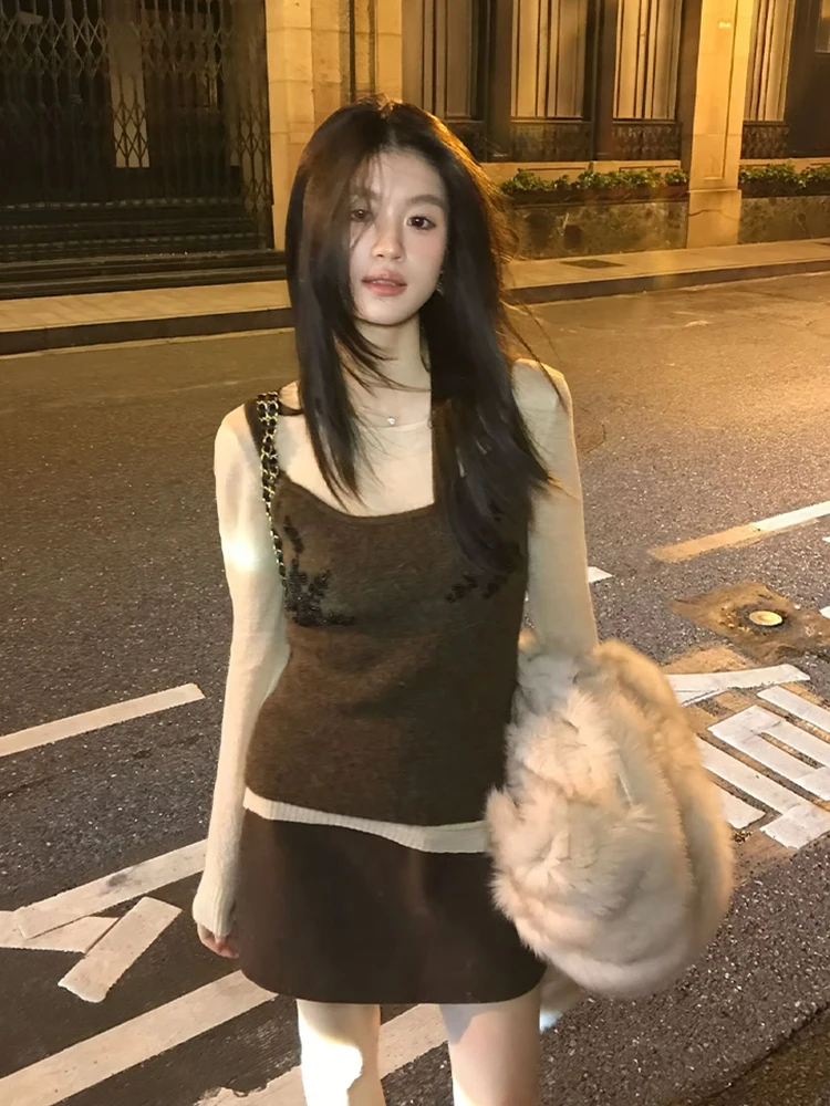 

Потрясающий корейский модный женский весенний комплект из двух предметов: топ и юбка, удобный, стандартного кроя, длинный.