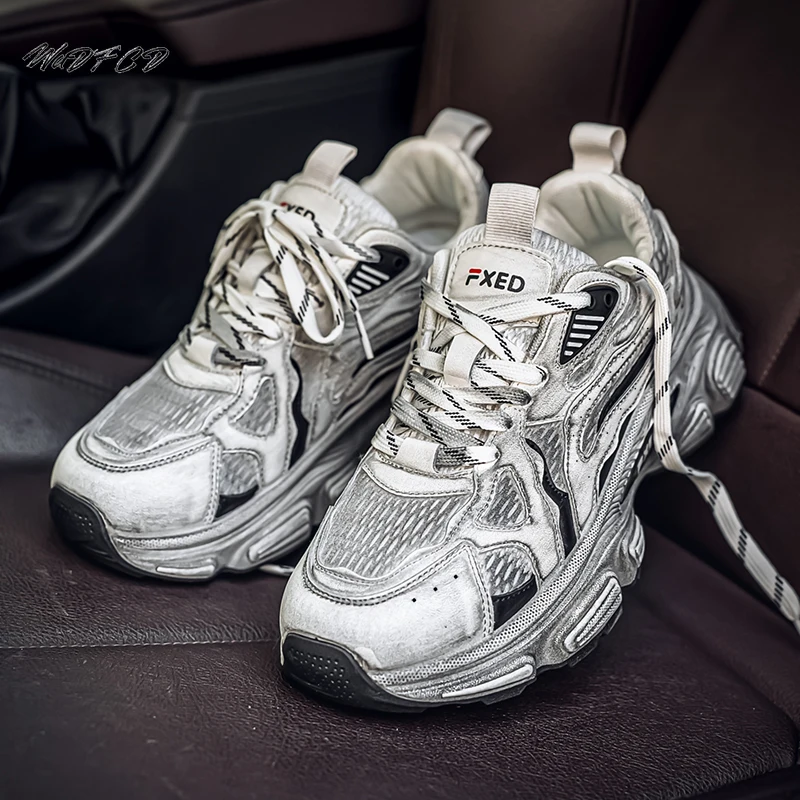 Chunky Sneakers Men Designer Retro Distressed Sport Shoes Fashion Casual Leather Mesh Breathable Height Increased Platform Shoes