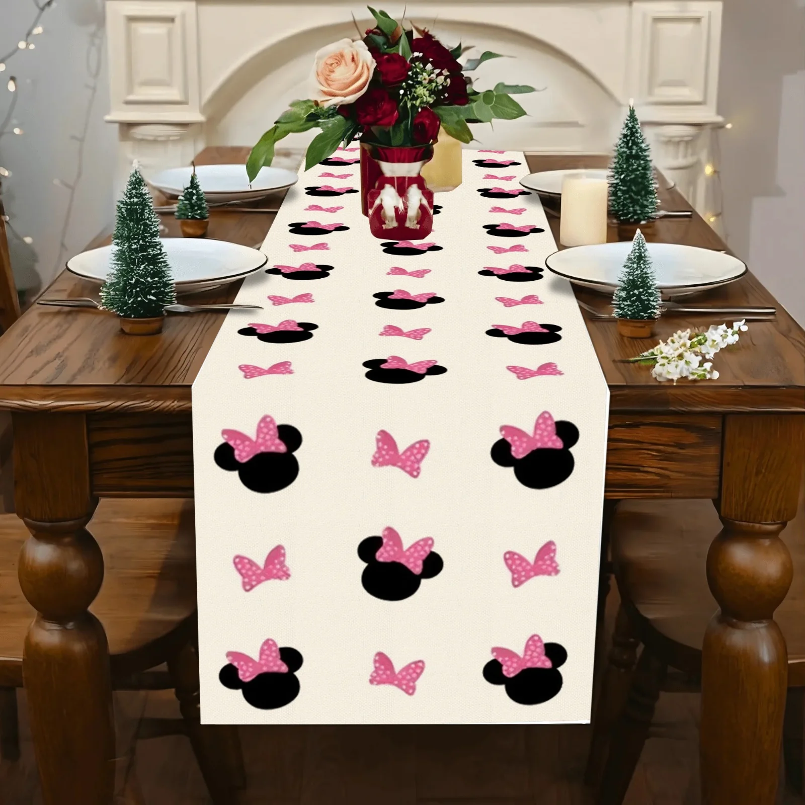 

Цельная прямоугольная скатерть с рисунком Микки Мауса Диснея, моющаяся скатерть, подходит для обеденных столов, семейных встреч, украшения дома, украшения для дня рождения