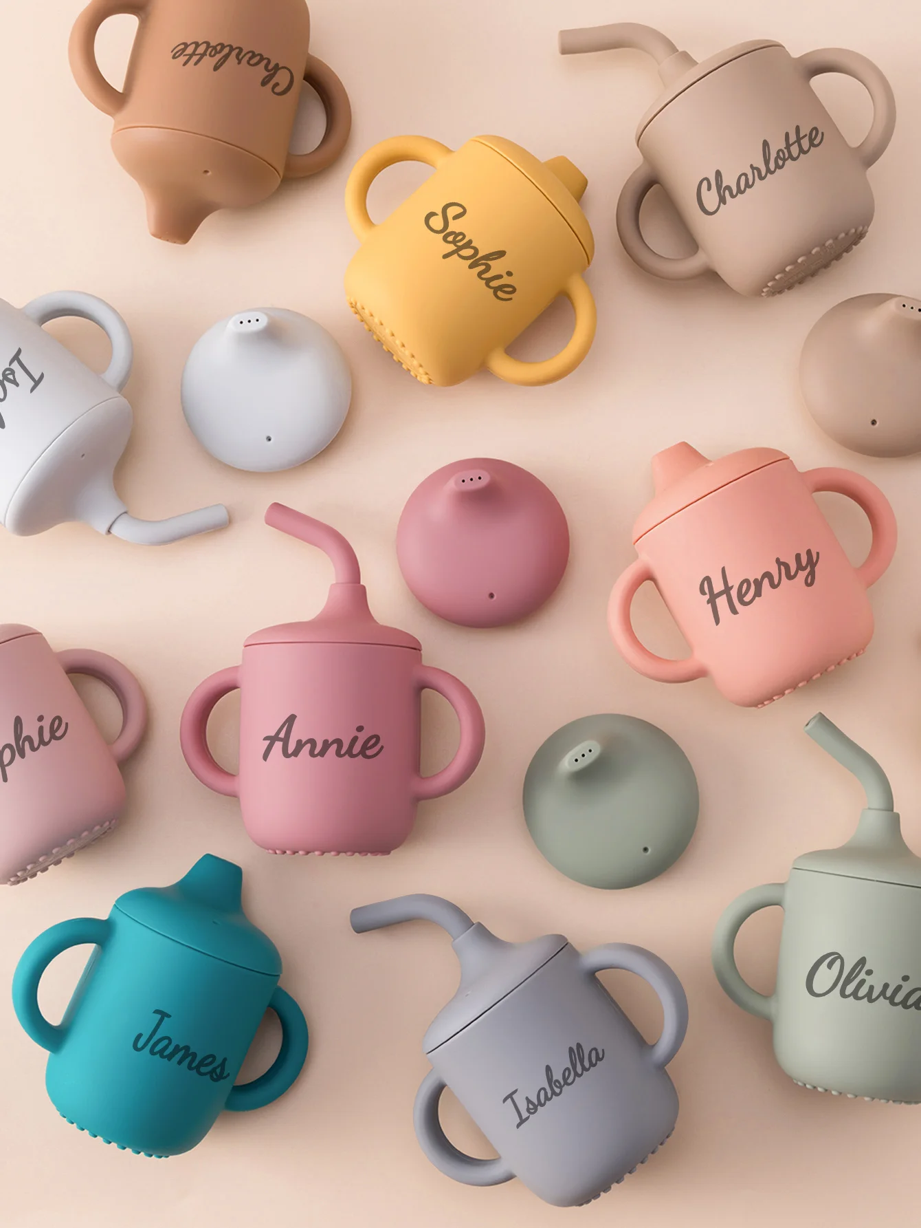 

1 шт., детская силиконовая соломенная чашка с индивидуальным именем, не содержащая BPA, тренировочная чашка для питья для малышей с двумя крышками, аксессуары для кормления детей