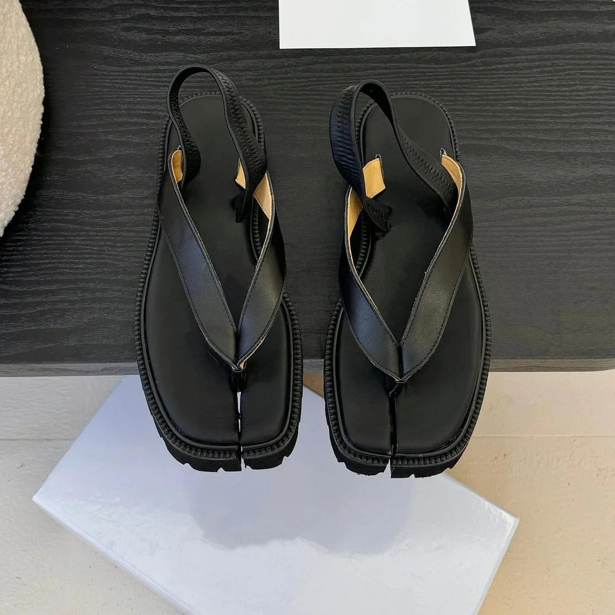 2025 FANGXITING Newest Summer Genuine Leather Thongs Thick Sole Slingback Woman Gladiator Sandals Flip-Flops Mules Beach Shoes