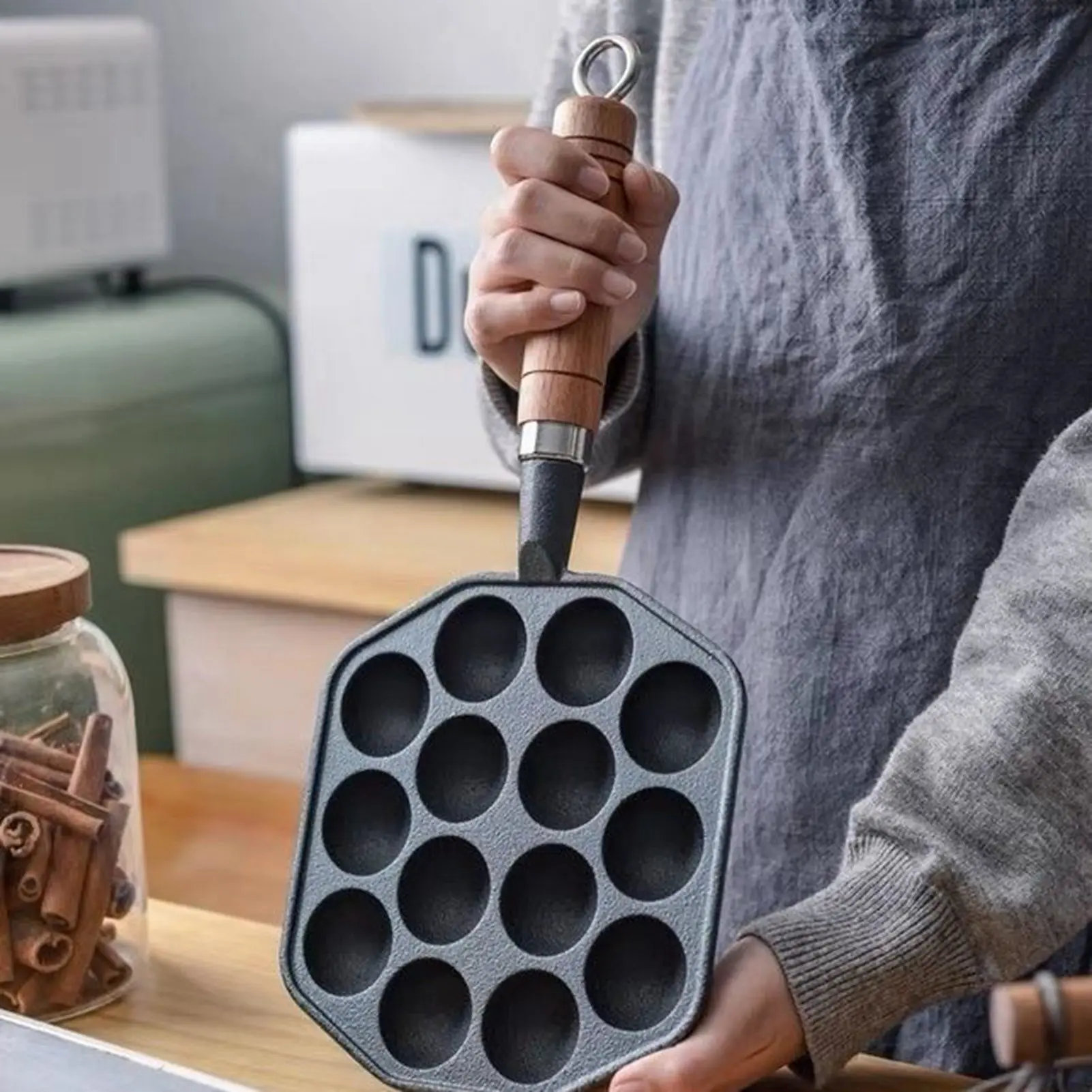 ZK40 14 Gaten Takoyaki Pan Anti-aanbak Gietijzeren Octopus Vleesballen Mold Maker met Afneembare Handvat voor Thuis Pannenkoek Bakken