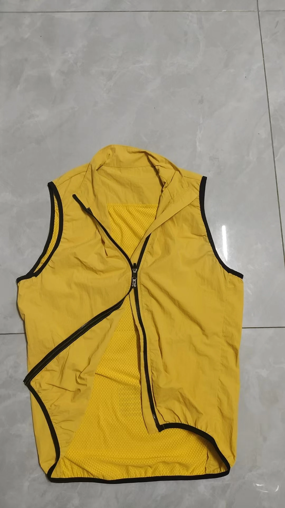 Thumbnail 3 - #22 Cycling Vests List of Top Picks