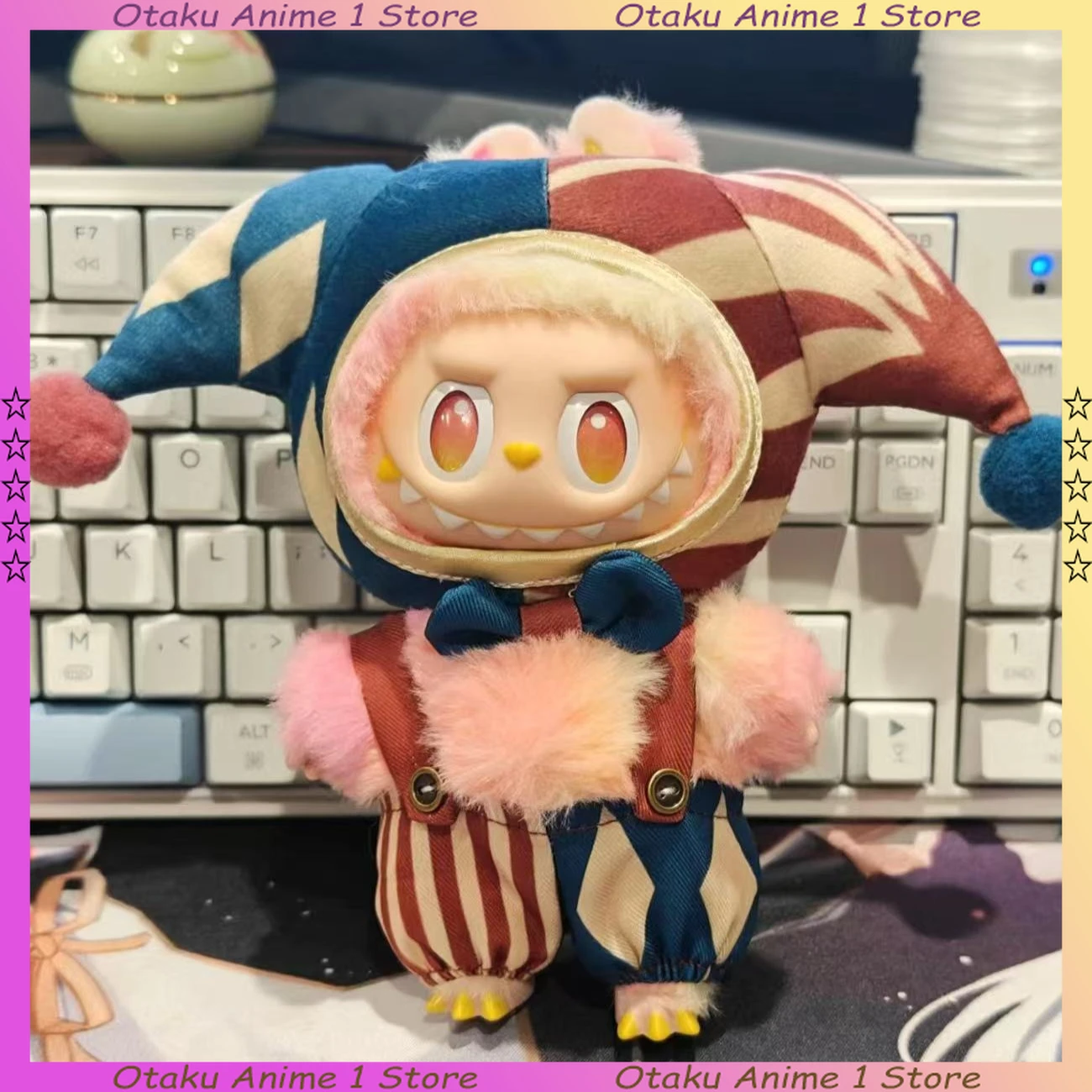 Ubranka dla lalki Cartoon Labubu 3.0, uroczy zestaw: kapelusz klauna cyrkowego, ogrodniczki, mini pluszowa lalka, odzież, akcesoria dla lalek, prezent dla chłopca i dziewczynki.