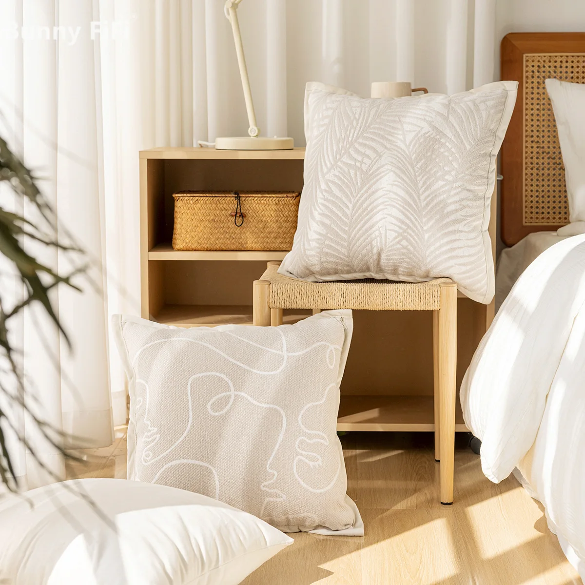 Chenille Leaf Textured Cushion Covers Soft Modern Geometric Decorative Throw Pillow Covers Home Decor for Sofa Bed Living Room