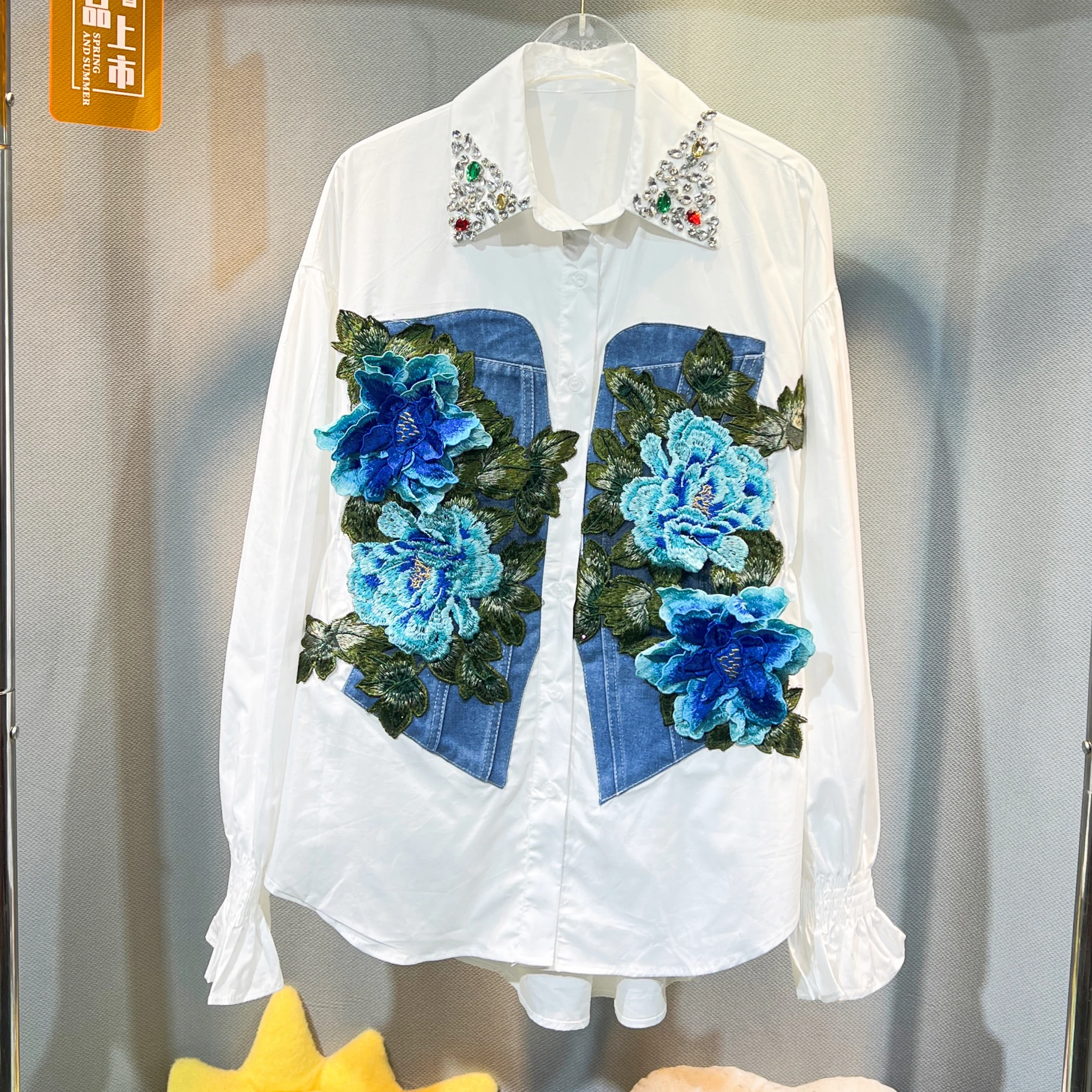 Vintage Women Denim Patchwork White Shirt Elastic Waist Floral Embroidered Blouses Diamonds Collar Cardigan Long Sleeved Tops