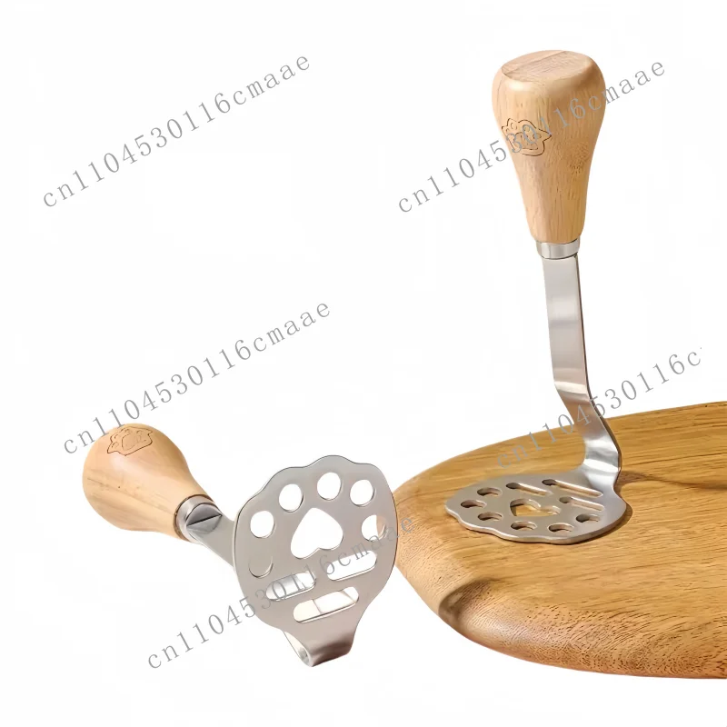 Stainless steel potato masher, kitchen tool with wooden handle and food masher, perfect for mashing beans