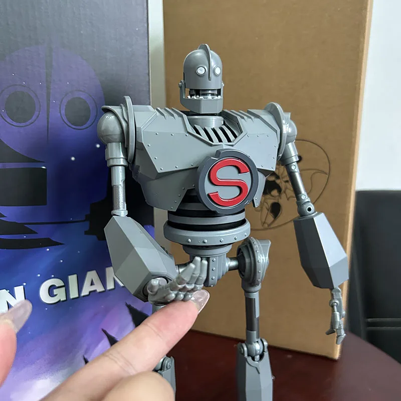 30 CmThe Iron Giant Figure Iron Giant Select Battle Model Alloy Parts Action Figure Robot Model Collectible Toys Birthday Gifts