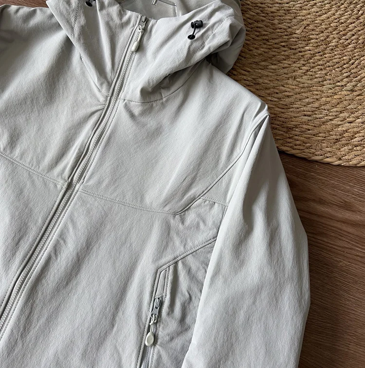 Herren-Softshell-Kapuzenjacke – Leichte Reißverschluss-Jacke für den Alltag im Herbst und für Outdoor-Aktivitäten – Detail 11