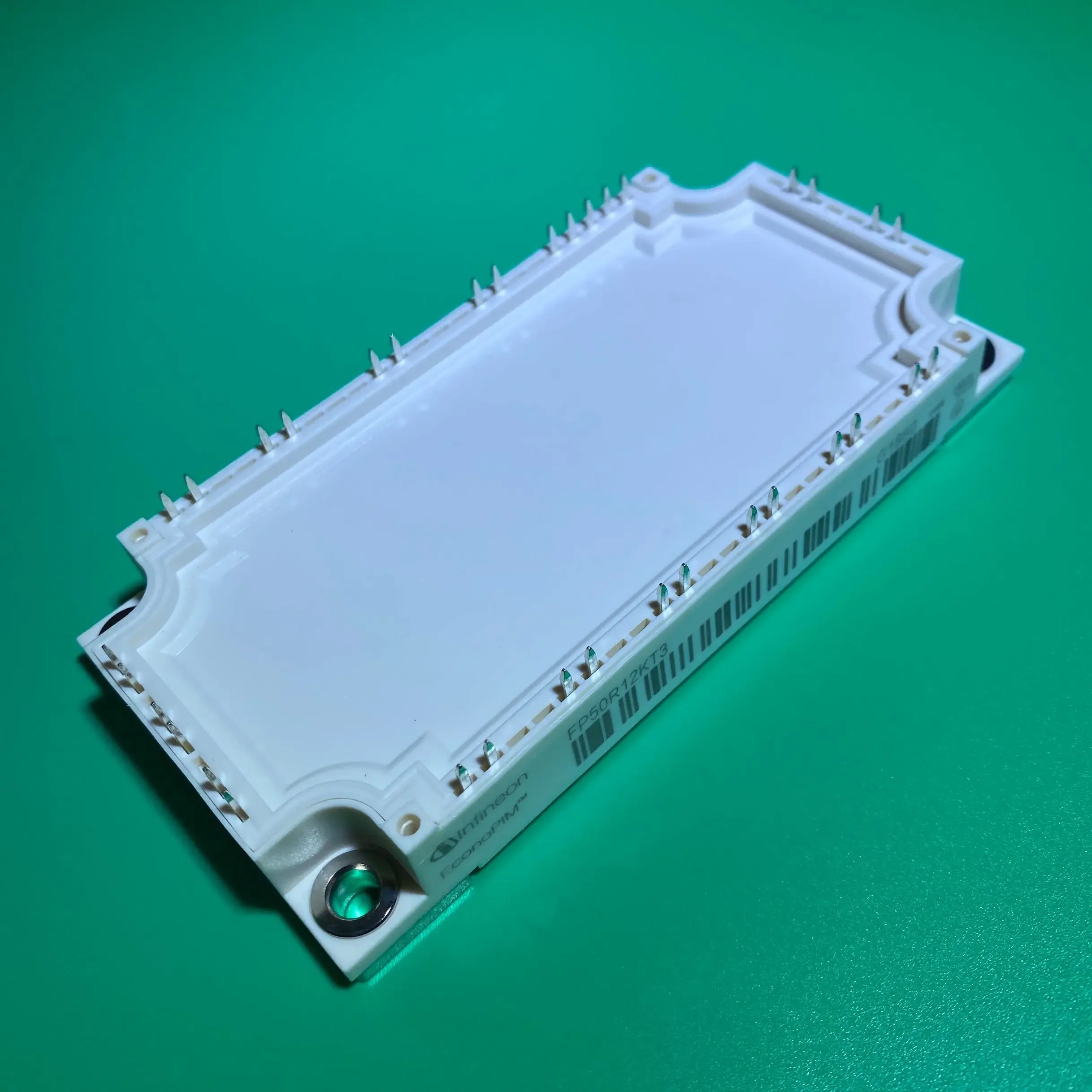 

FP50R12KT3 Модули FP50R12 KT3 IC IGBT FP 50R12KT3 МОДУЛЬ VCES 600 В 50A FP50R12KT3BOSA1 FP50R 12KT3 FP50 R12KT3 50R12