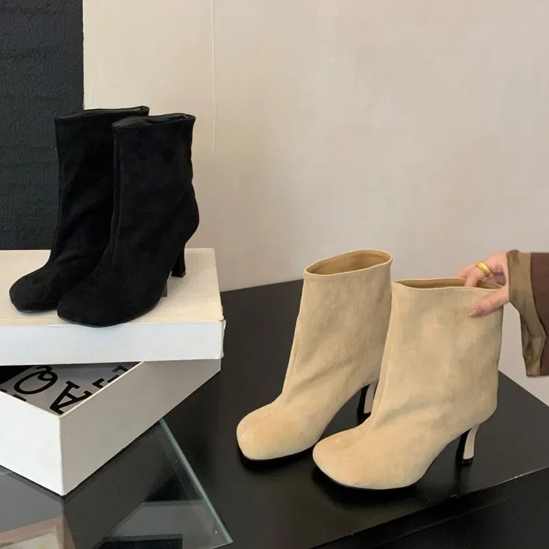 Eilyken Street Style plisowane okrągłe Toe damskie botki buty na cienkim obcasie zimowe zwięzłe Chelsea krótkie Botas Mujer