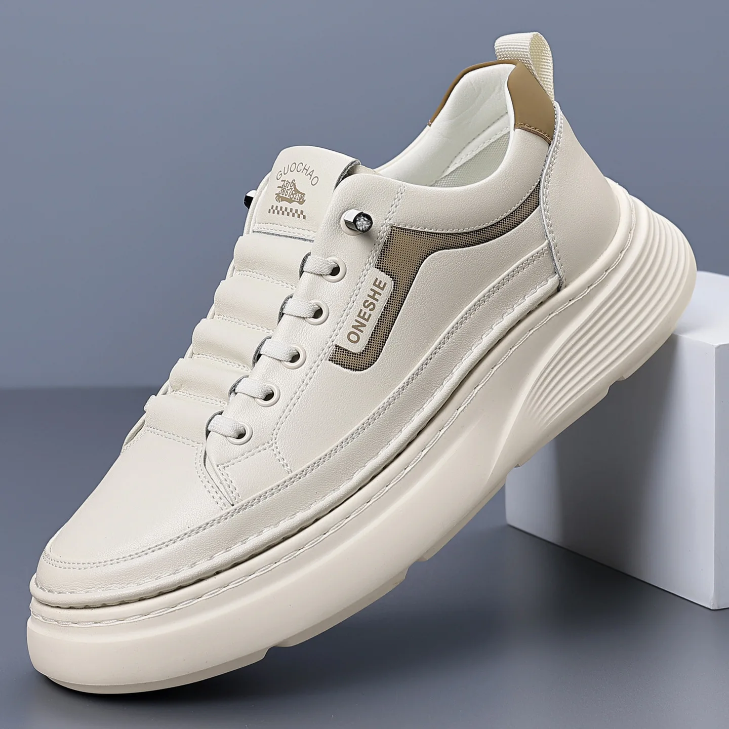 

Breathable Casual Shoes Height-increasing White Shoes Men's Leather Soft-soled Casual Sneakers Spring New Thick-soled Shoes New
