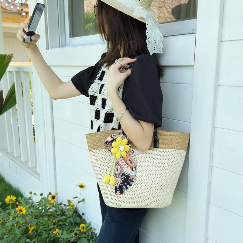 

Straw Beach Bags for Women - Women Beach Handmade Woven Tote Bag, Summer Mesh Hollow Shoulder Bag for Holiday