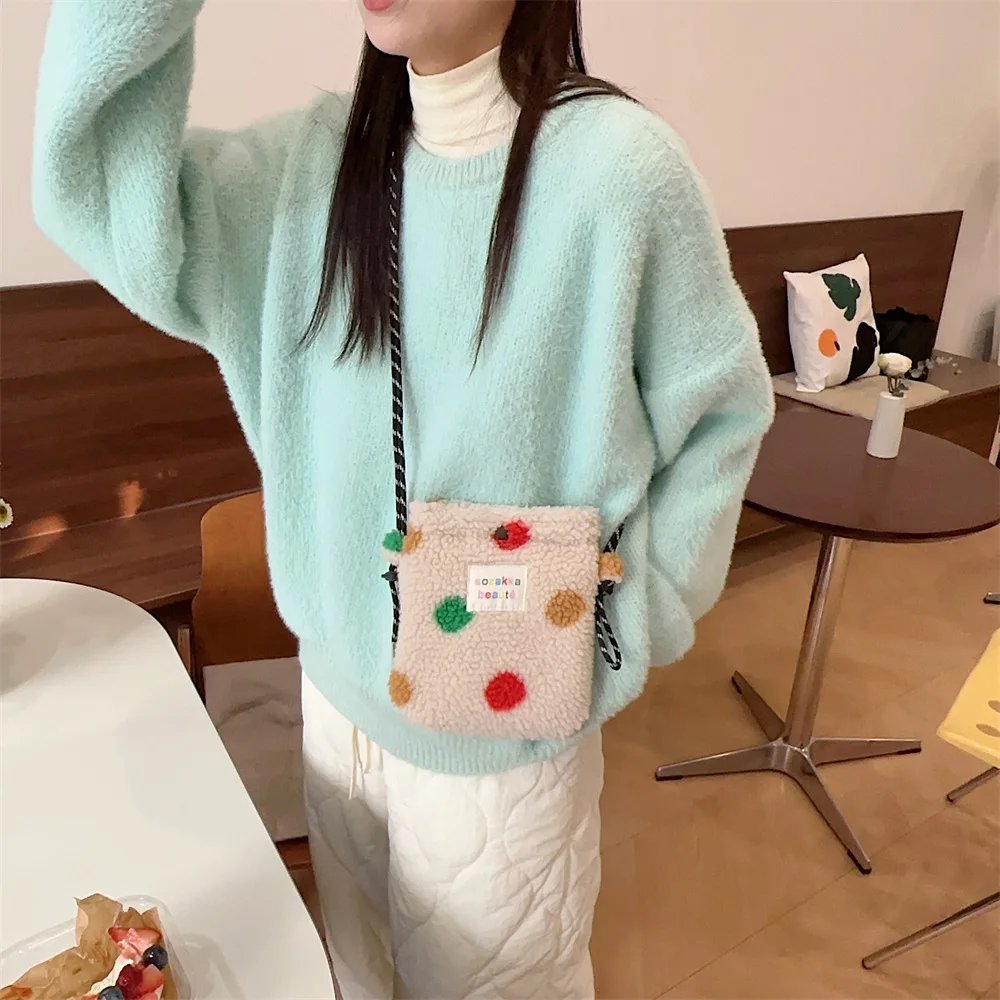 حقيبة كتف قطيفة لطيفة على الموضة حقيبة مربعة صغيرة للتسوق المحمولة لتخزين الهاتف المحمول حقيبة كروس فروي