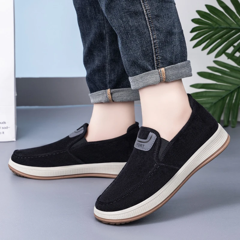 

Легкие мужские кроссовки. Удобная мужская повседневная обувь. Удобные туфли на плоской подошве с дышащей сеткой. Нескользящие лоферы с круглым носком.