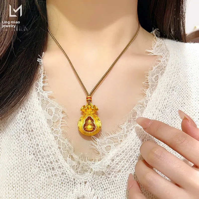 Pure Copper Gold Plated Point Drill Brushed Bag Pendant Necklace Rotatable Copper Money Gourd Woolen Chain for Girlfriend Gifts