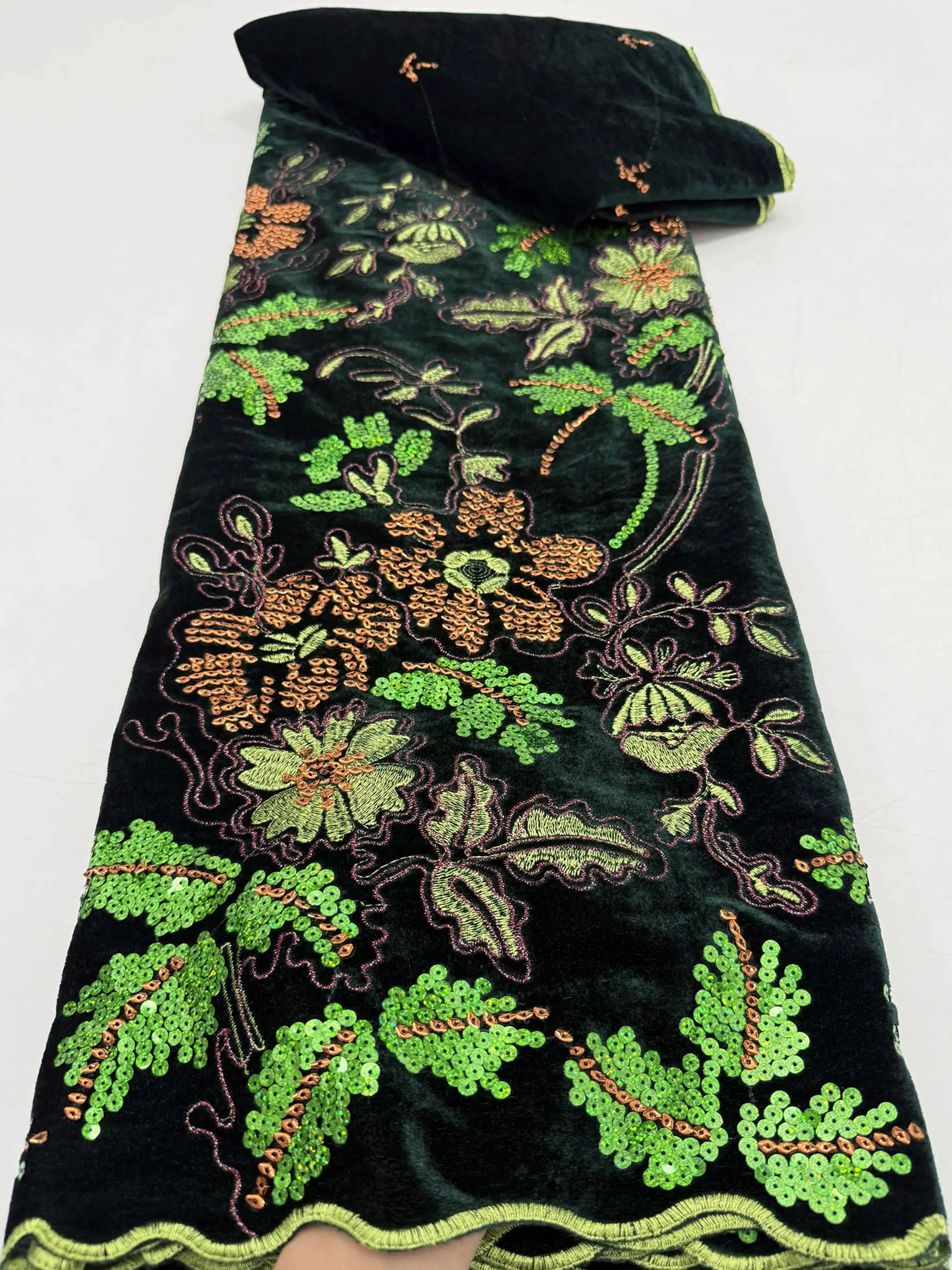 tissu-de-dentelle-francaise-luxueux-2026-tissu-brode-de-haute-qualite-tissu-de-velours-a-sequins-nigerian-pour-robe-matiere-a-coudre-pour-femmes-style-africain