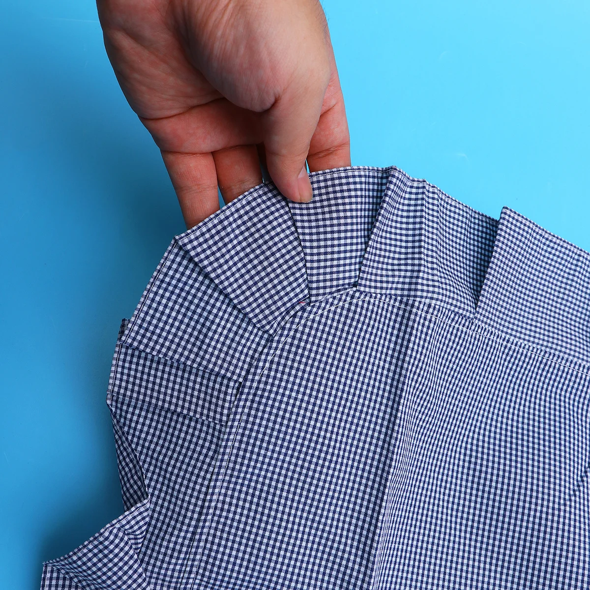 

Double Lace Waterproof Kitchen Apron Dark Blue Polyester Elegant Design Front Pockets Home Restaurant Use Floral Work