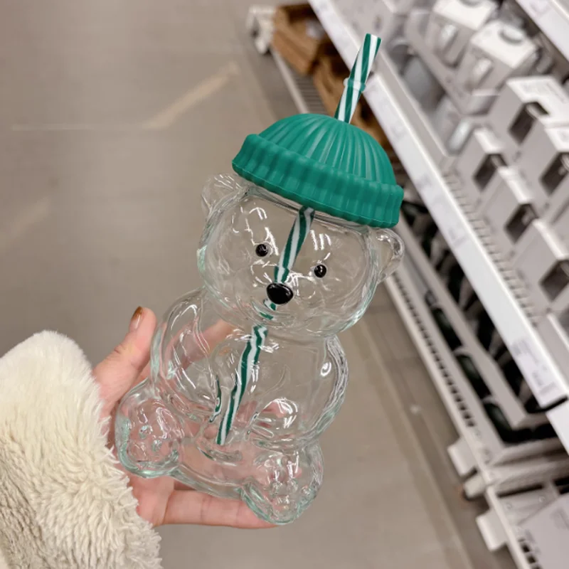 Nueva taza de vidrio con forma de oso, linda y adorable, viene con una pajita. Es adecuado para uso en el hogar, la oficina o el bar, y es moderno y elegante.