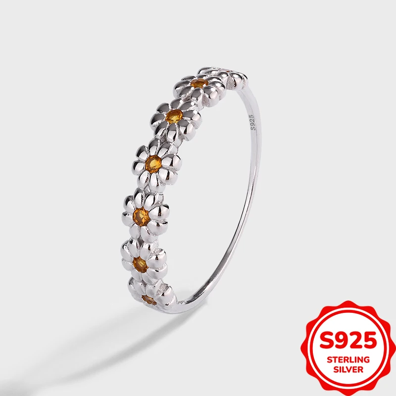 

Simple and Versatile Authentic S925 Silver Small Flower Ladies Ring Commuting Personality