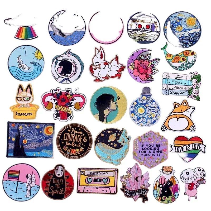 

20pcs/Lot Luxury Embroidery Patch Oil Painting Starry Sky Anime Moon Dolphin Clothing Decoration Accessory Craft Diy Applique