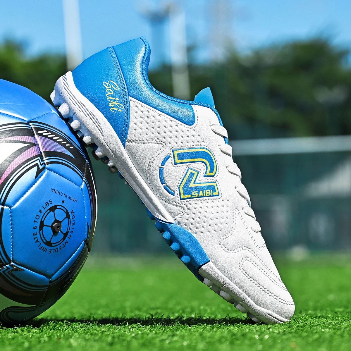 

Men's Premium Broken-Nail Football Shoes, Tf, Fully Comfortable and Non-Slip, Lightweight and Breathable, Suitable for Professional Competition and Training