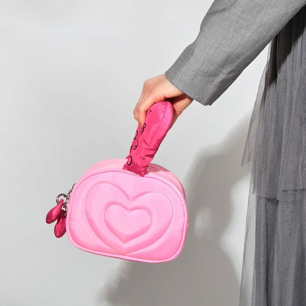 New Creative Travel Toiletry Bag Handbag Collision Color Letter Large Capacity Love Fashion Makeup Bag