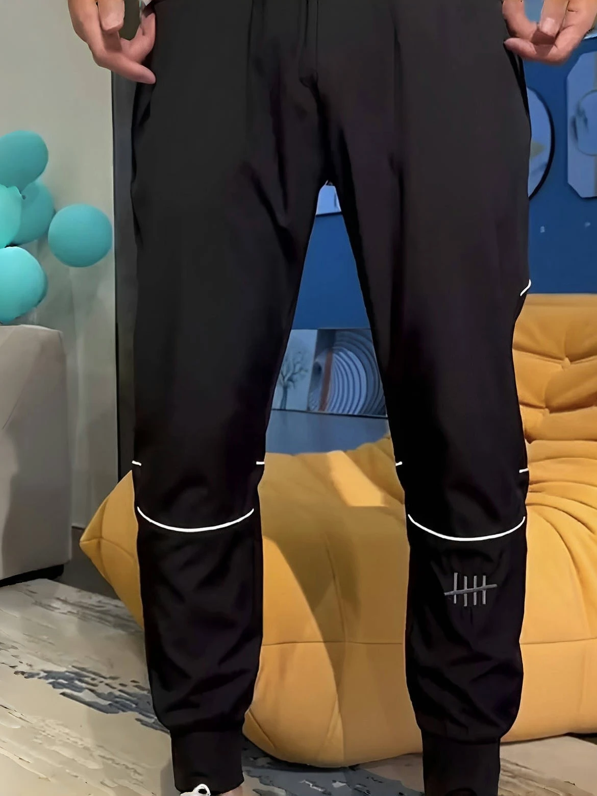 

Мужские повседневные брюки 2025: Новинка осени, ткань для активного отдыха, плотная вышивка, эффект «софт-тач», приталенный крой, молодежный стиль