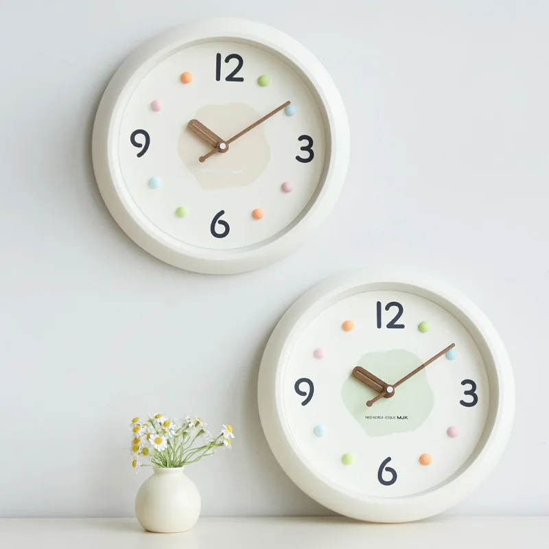 Cute Creamy Style Wall Clock, Creative Home Decor Timepiece, Minimalist Wall Clock for Living Room and Bedroom Unique New Design