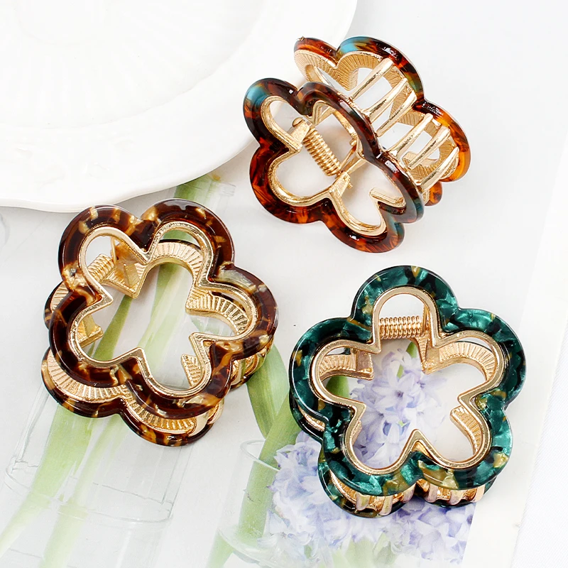 Hair Clips for Women Alloy Fashion Hollow Flower Claw Clip Leopard Girls Hairpin Barrettes Korean Hair Accessories