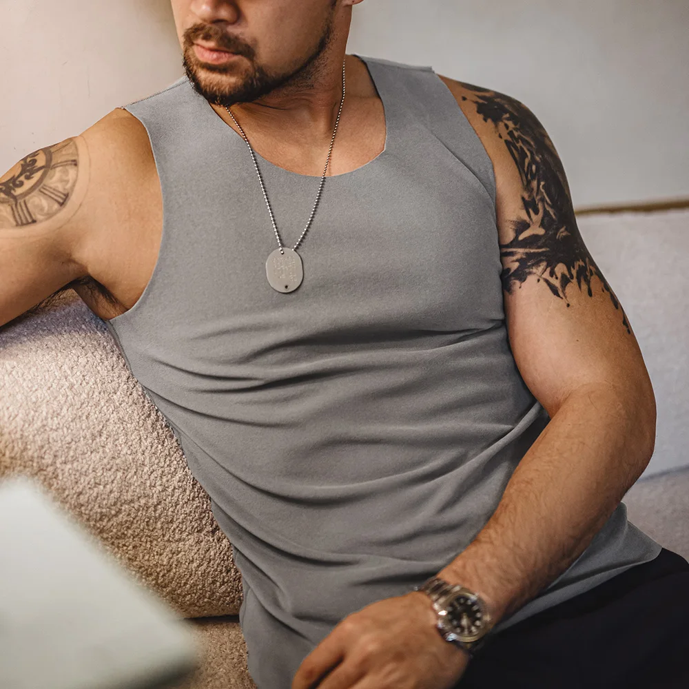 

Maden Men's Thermal Vest Sleeveless Seamless Underwear Thickened Brushed Inner Layer Slim Fit Gray Basic Tank Tops Winter Warm