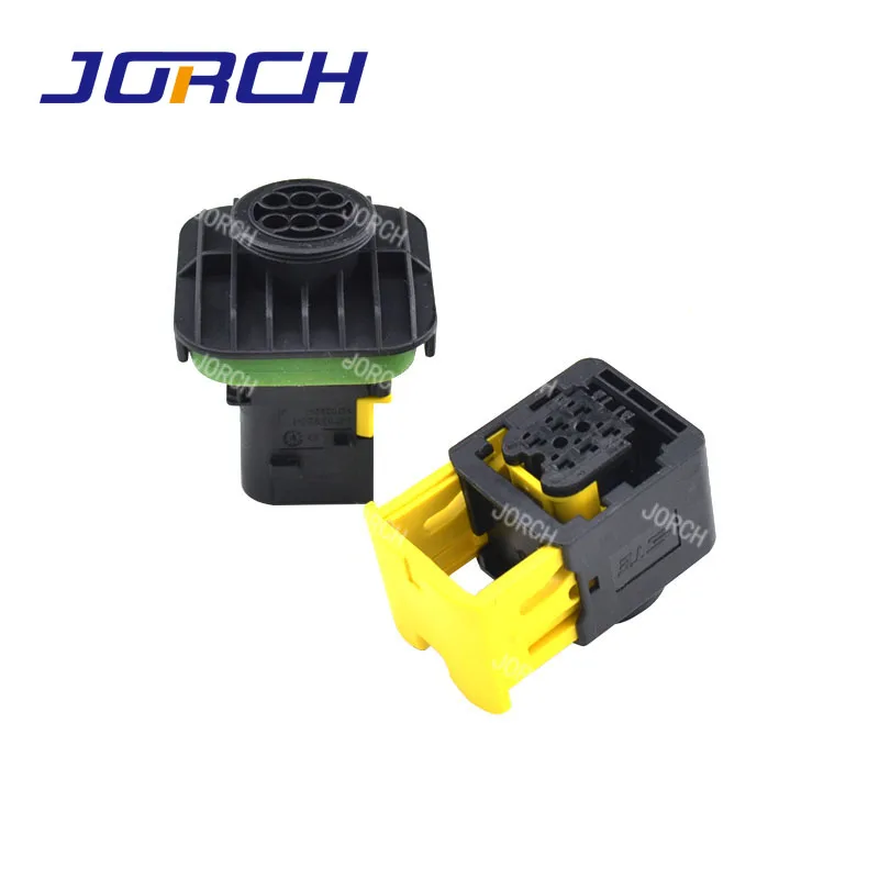 TE AMP MCP1.5K HDSCS Housing 6 Pin Wire-to-Wire Automotive Female Connector  1-1418469-1  1-1703820-1