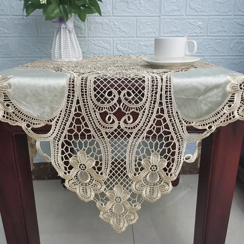 

Luxury European Crochet Stitching Velvet Fabric Tablecloth Set Square Table Mat Oven And Air Conditioner Dust Cover Cloth