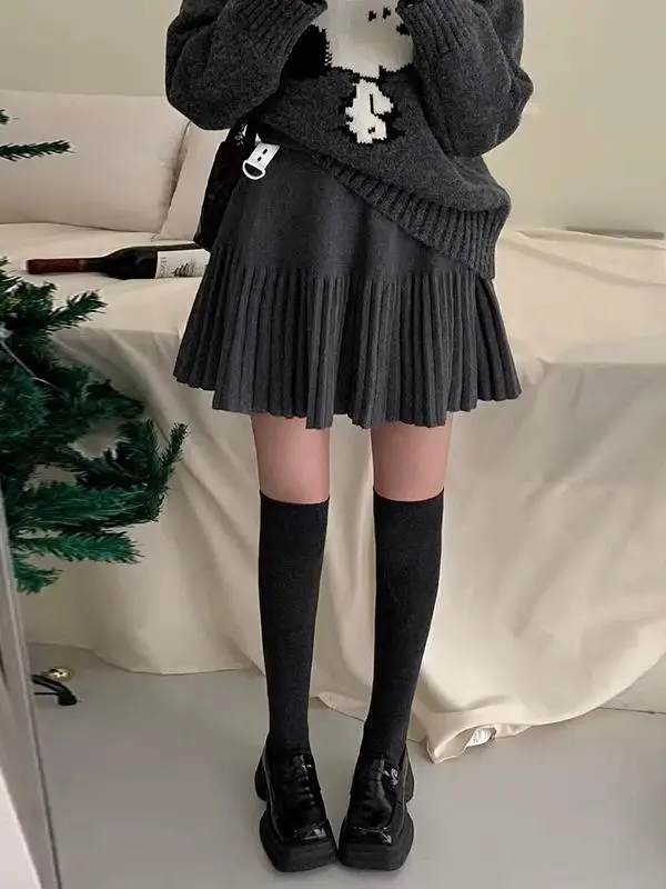 

High Waist Knitted Pleated Skirt Sweet And Spicy Girl Design Sense a Line Skirt Autumn Winter New Arrival Women's Faion