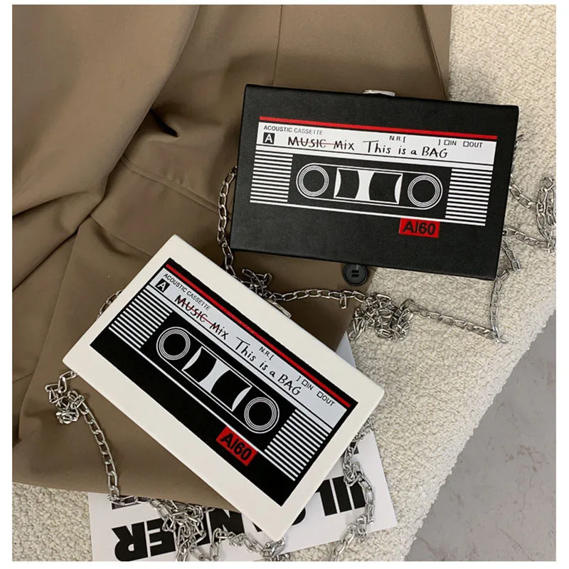 New Fashion Creativity Cute Cartoon Radio Tote Commuter Capacity Shoulder Underarm Lazy Woven Bag