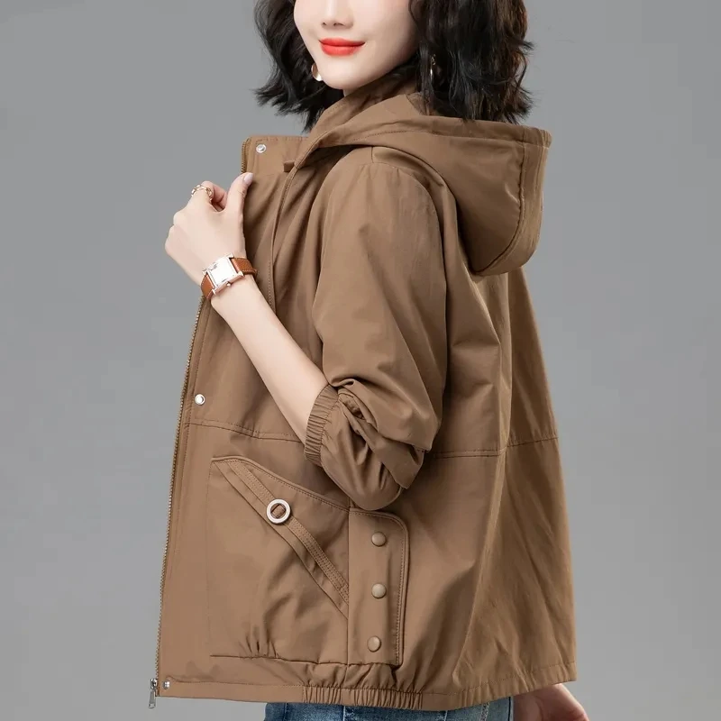 Women's Casual Jacket 2024 Spring And Autumn New Loose Fashion Middle-aged Mother Age Hooded Baseball Uniform Trench Coat.