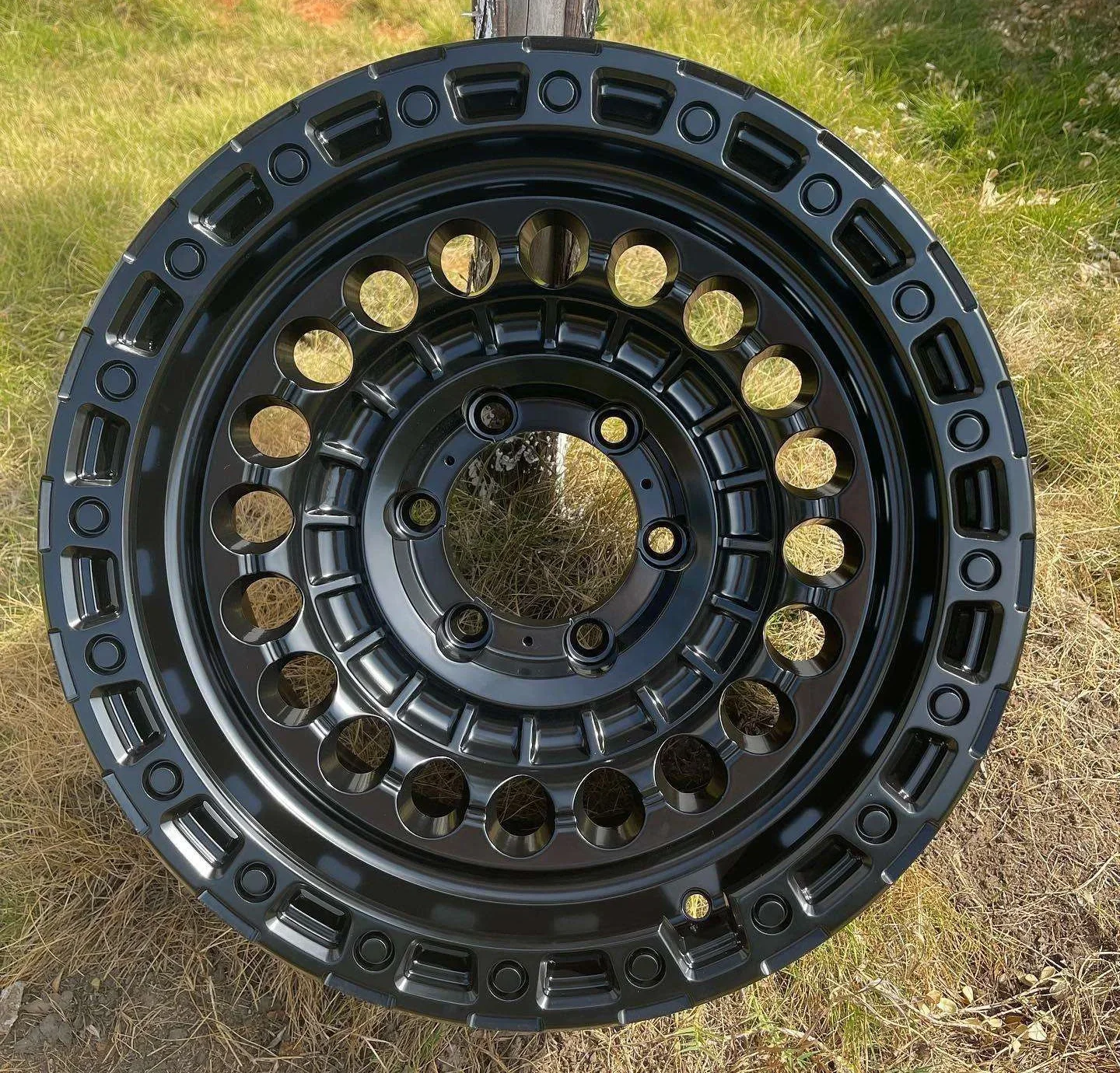 Factory Sale 17 inch Off road  Deep Dish 4x4 Alloy Wheel Rims 6X114.3 6x139.7 Pickup truck Car