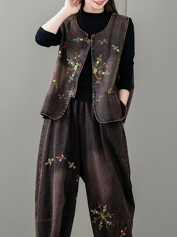 Max LuLu 2024 Autumn Denim Outfits Womens Embroidery Two Pieces Sets Vintage Vest Coats Casual Pants Loose Jeans Fashion Suits