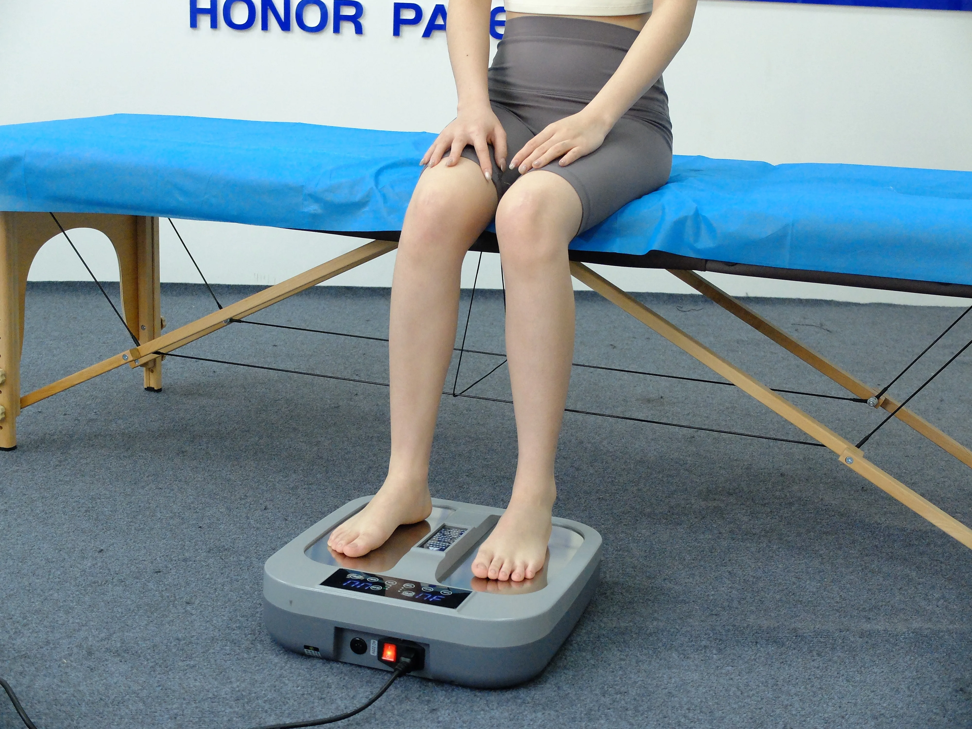 Advanced Terahertz Therapy EMS Foot Massage Equipment Body Massager THz Wave Terahertz Device Detox Foot Machine