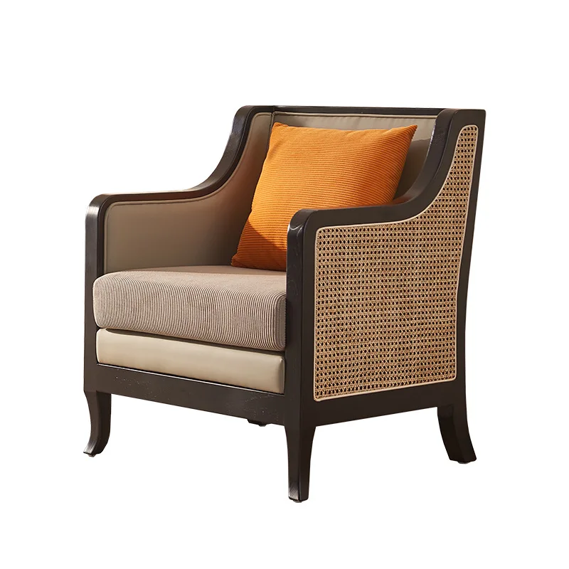 غرفة معيشة جديدة على الطراز الصيني، كرسي أريكة منزلي، طاولة خشبية وكرسي، سرير من الخيزران والإفطار، كرسي من الخيزران فردي