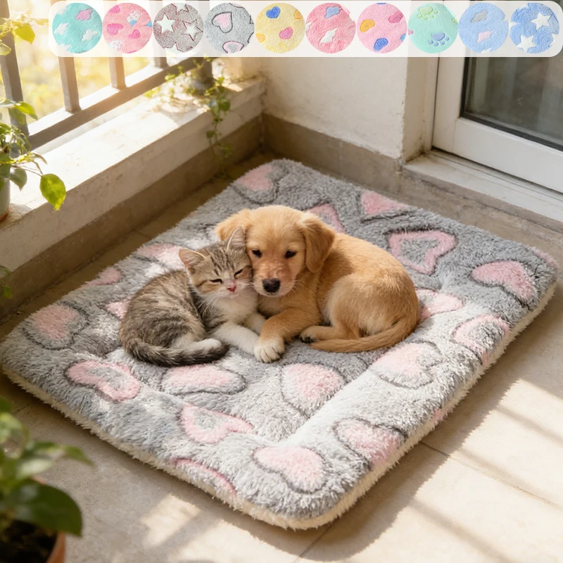 

Double Sided Plush Pet Mat Universal Warm Sleeping Mat for Cats and Dogs Bite Resistant and Washable Suitable for All Seasons