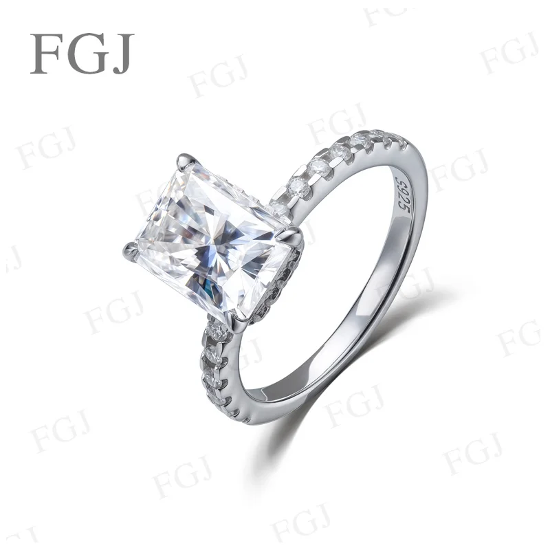 D-Farbiger 3ct Radiant-Schliff Moissanit Verlobungsring aus vergoldetem 925er Sterlingsilber für Damen, individueller Schmuck, GRA-zertifiziert – Detail 2