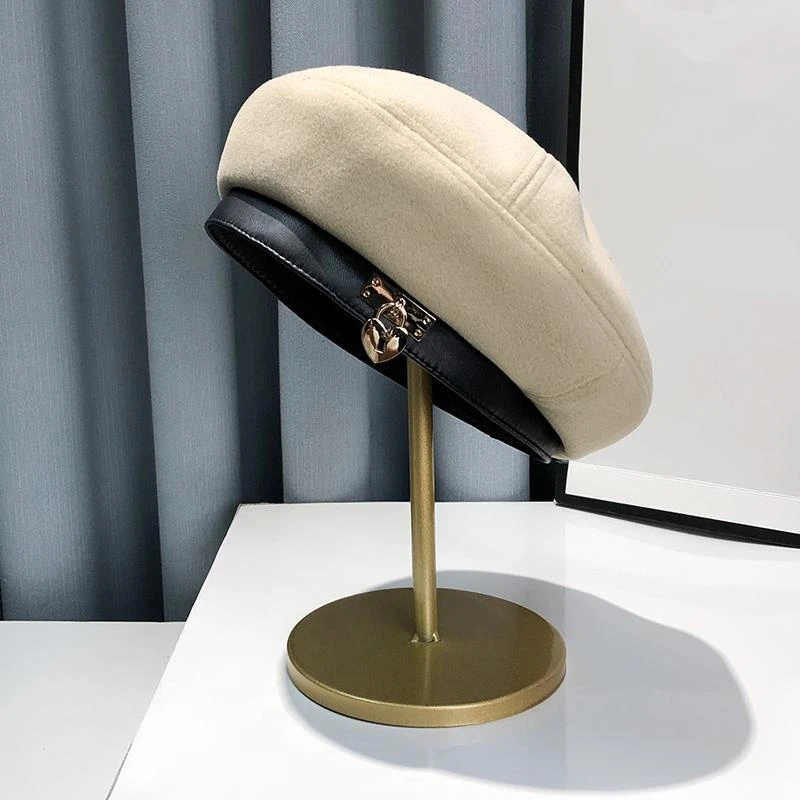 Fashion metal heart button beret women autumn winter wool bud hat British vintage Japanese niche design painter hat