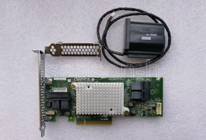 Adaptador com Bateria Asr81605zq 81605zq 12 gb s 16 Portas Pci-e3.0 x8 Sas Sata 700cc