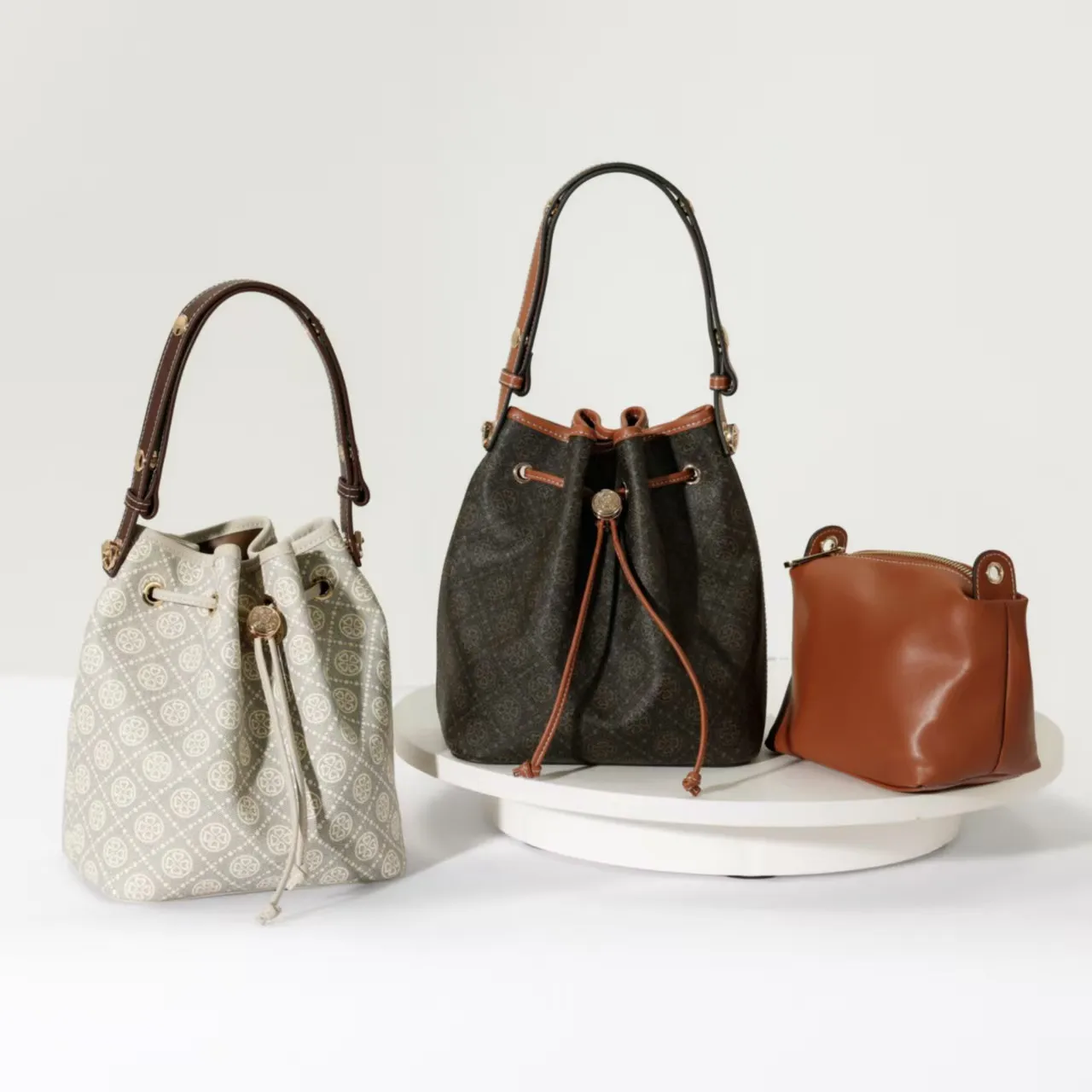 Vintage Fashion Diaper Bags For Women Classic Leather Handbag Elegant Minimalist Large Capacity Luxury Designer Tote