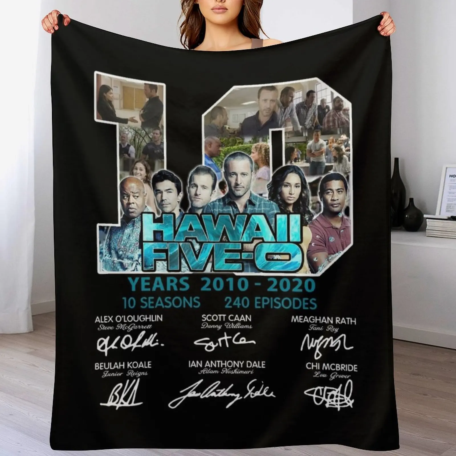 Hawaii Five O 10 Years 2010 2020 Signatures Short Throw Blanket Cute Plaid Beach Quilt bed plaid Blankets