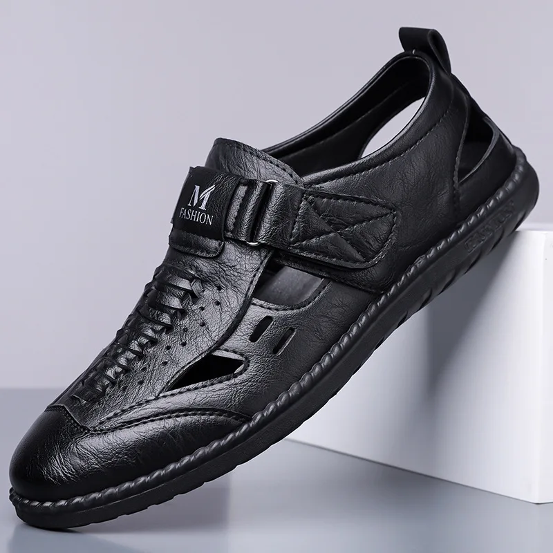 Summer Men's Sandals Outside Wear Soft Bottom Man Sandals Breathable Perforated Men's Leather Shoes Casual Men's Leather Sandals